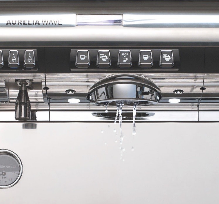 Simonelli AURELIA WAVE DIGIT 2 Group Commercial Espresso Machine – FREE Install!