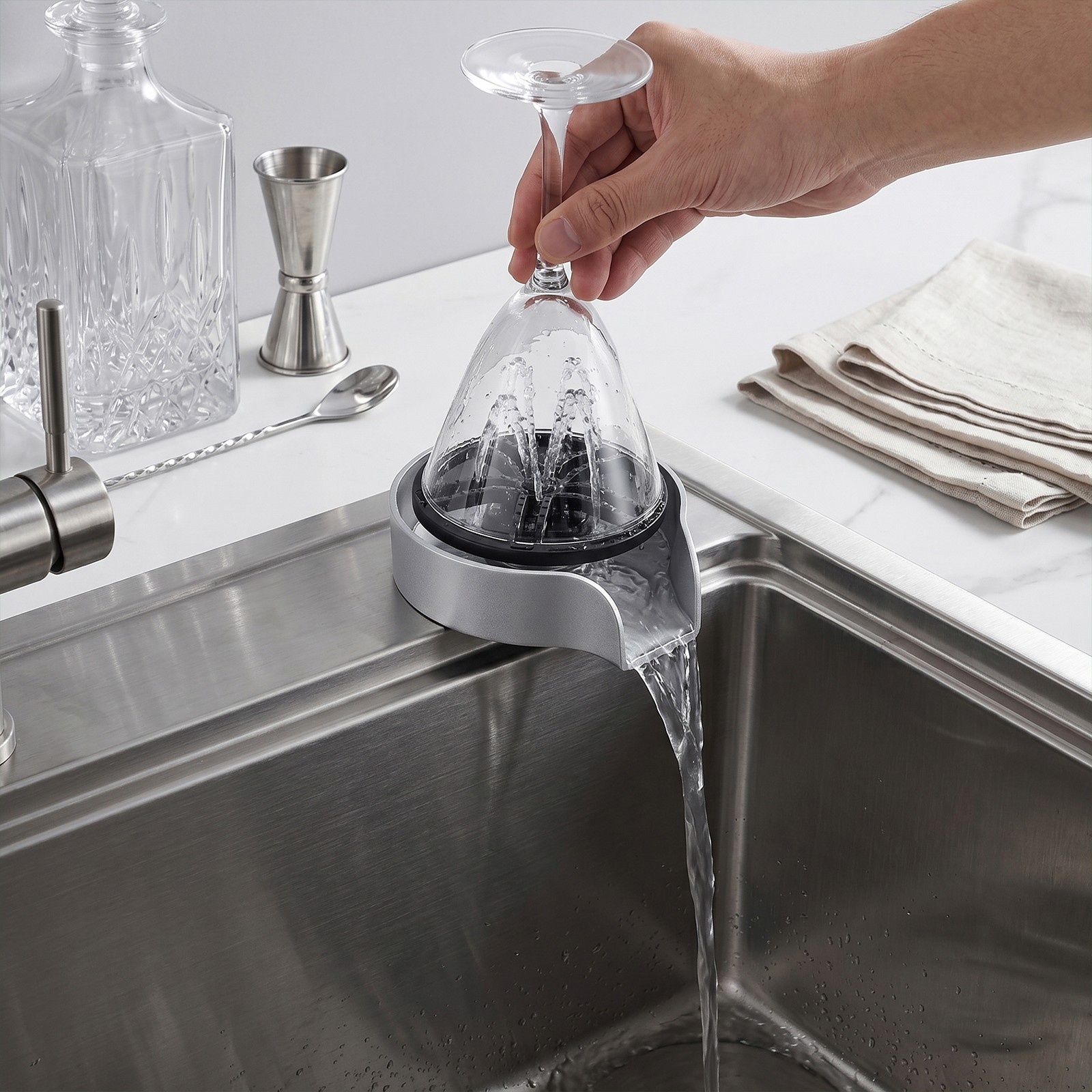 360° Rotating High Pressure Pull Out Glass Rinser Kitchen Sink Cup Bottle Washer