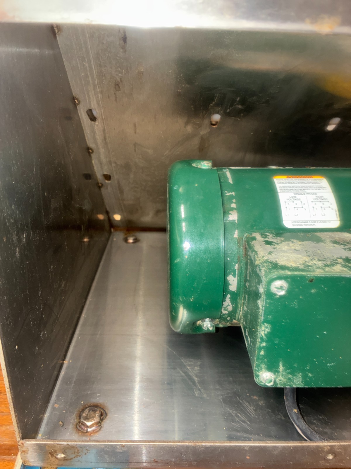 read all…..SOMERSET 20 INCH DOUGH SHEETER. WORKING BUT NEEDS SOME WORK