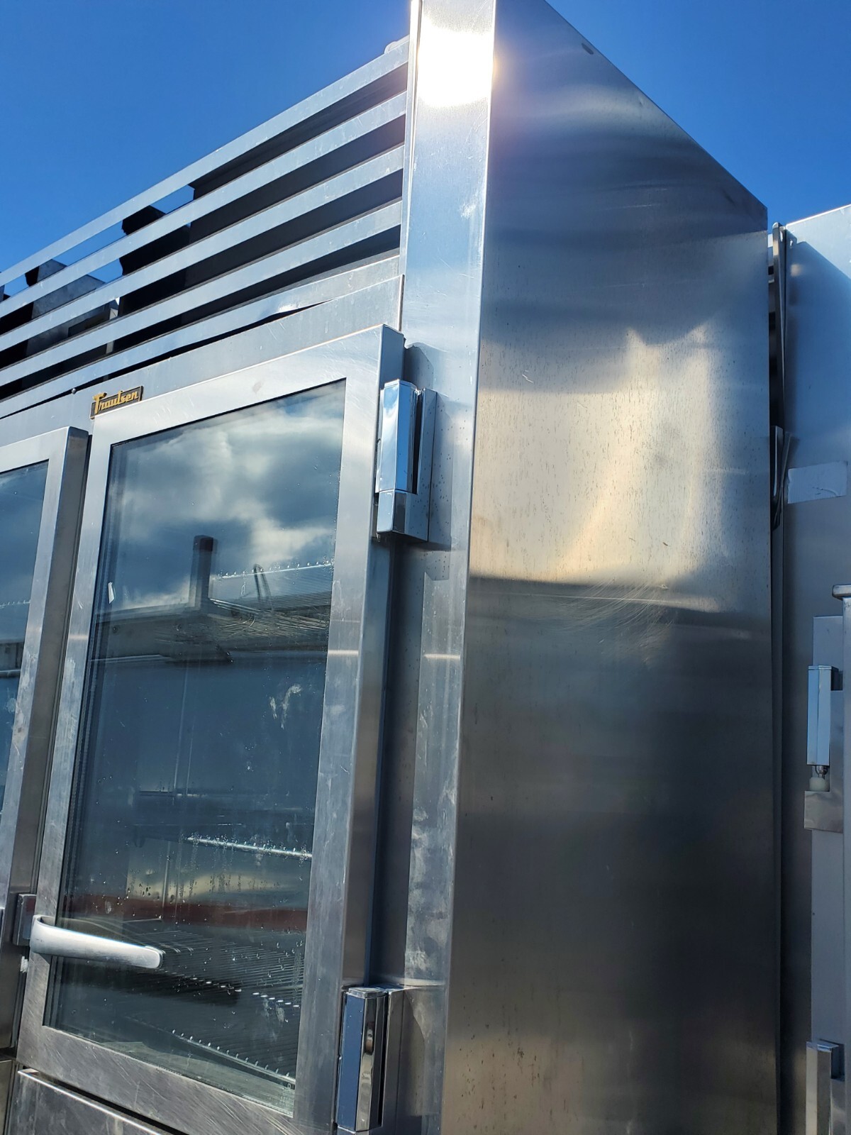 USED TRAULSEN UR48HT_A COMMERCIAL REFRIGERATOR 4 Doors
