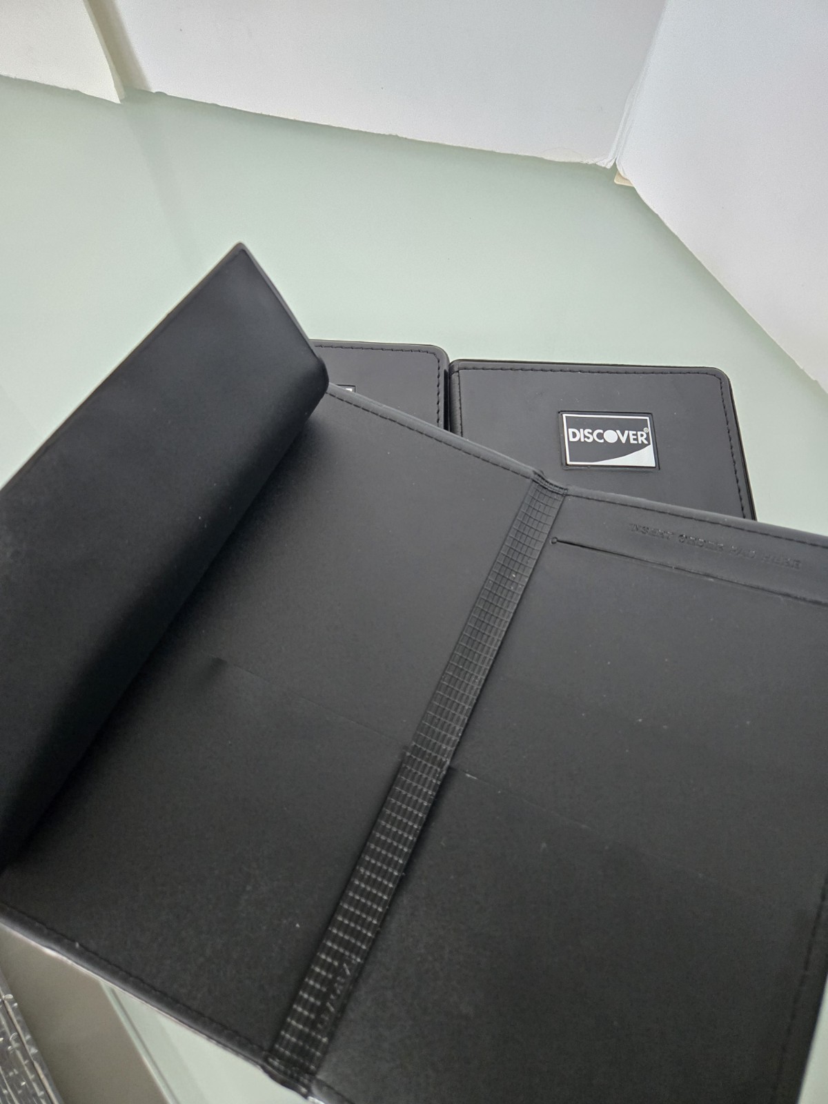 DISCOVER Server Waiter Waitress Server Book Restaurant Cash Zipper Pocket (3PK)