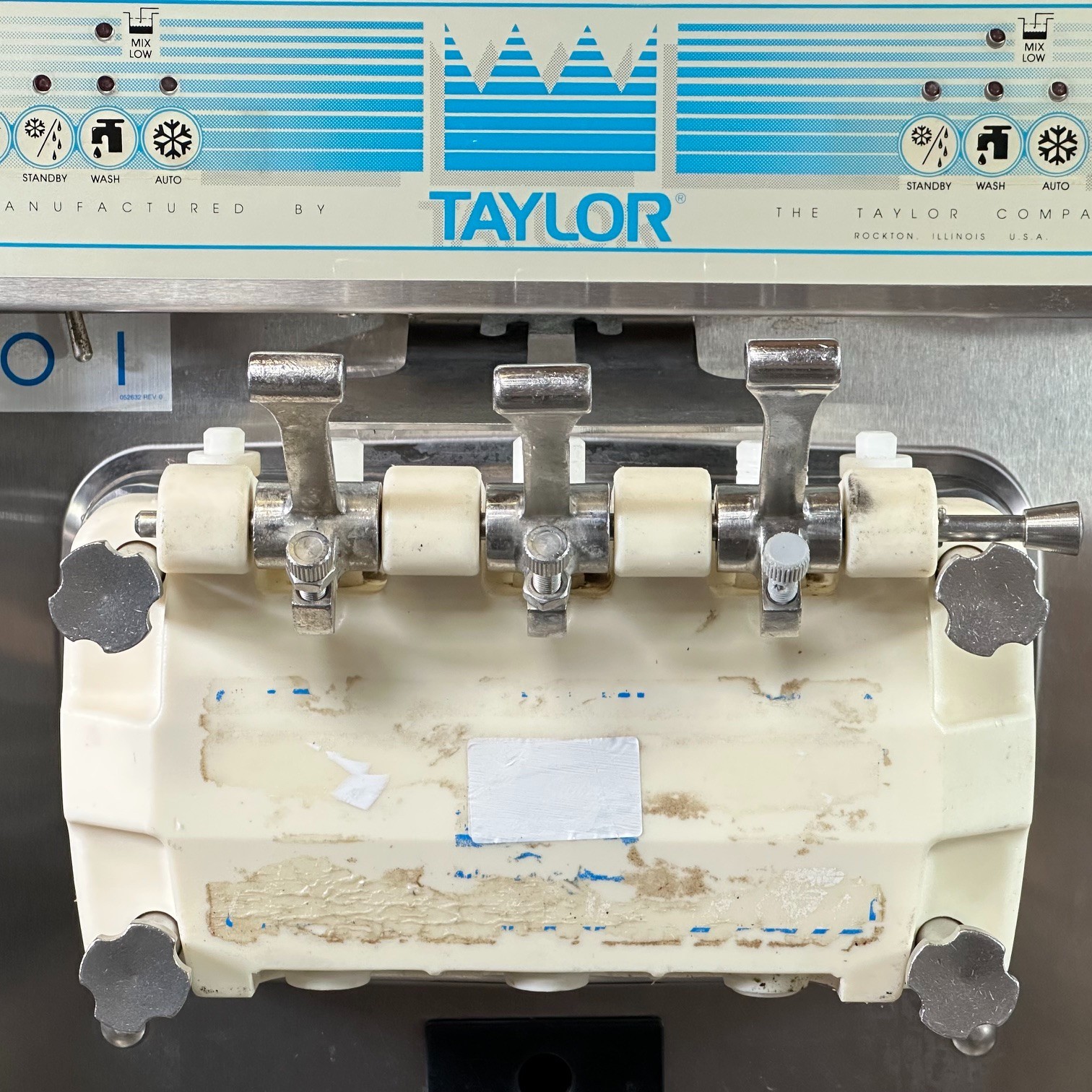 Taylor 794-33 Soft Serve Ice Cream Maker 3 Phase 208–230V (Water Cooled)