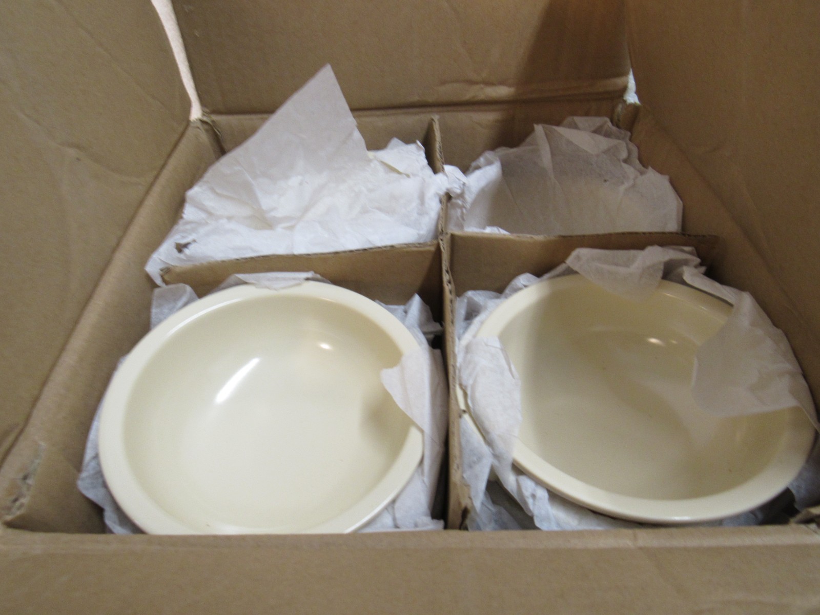Carlisle KL11825 Nappy Bowl 10oz Tan 5.12″ Tan Case of 48 Food Service Bowl