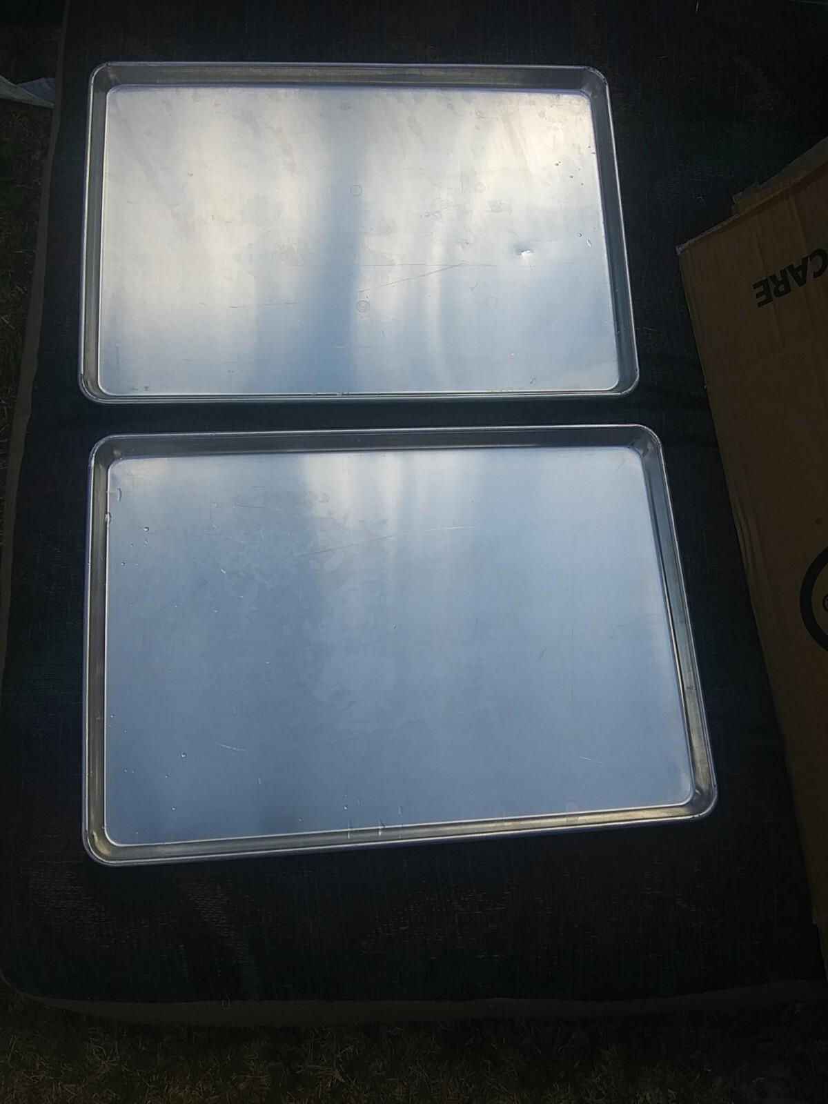 Winco (ALXP-1826) 18″x26″ Full-Size Commercial Grade 18-Gauge Aluminum Sheet Pan