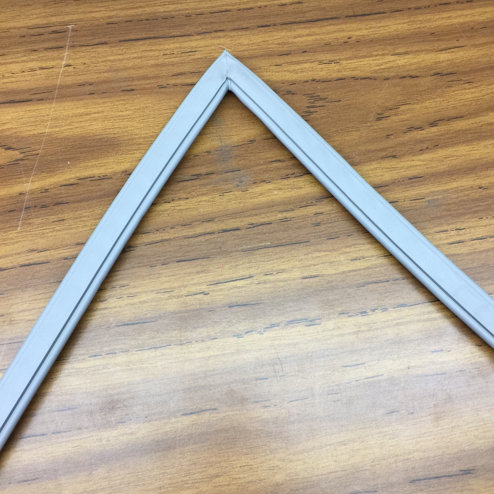 NEW UNBRANDED 784820 GRAY MAGNETIC GASKET DOOR 32-1/4 x 28-1/8 FOR BEVLES