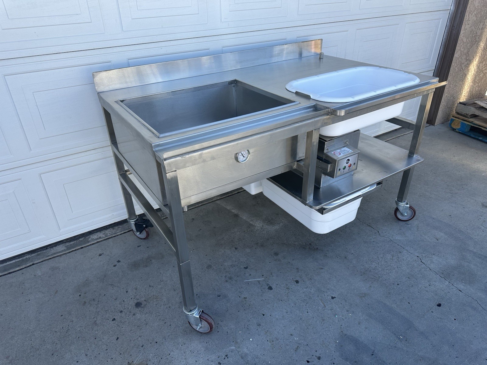 AyrKing Breader/Blender/Sifter Breading Station Brand New Msrp Over $7k