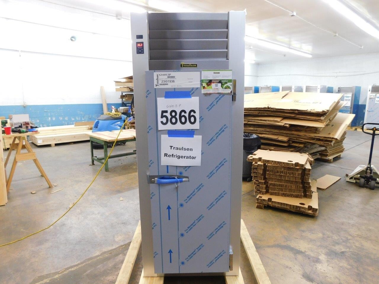 5866 New Aged Inventory, Traulsen Single Door Refrigerator Model: G16013P