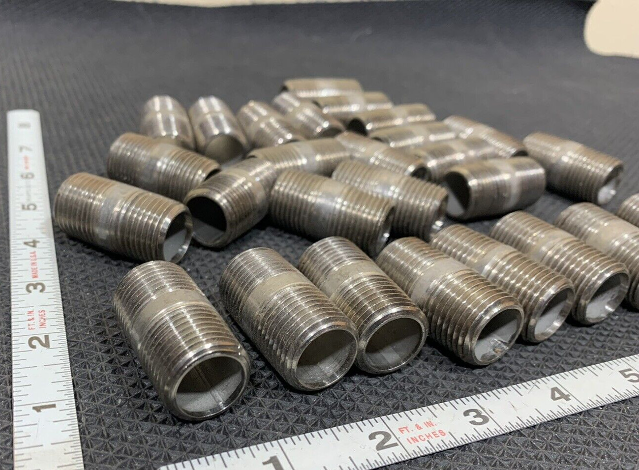 27 pcs. new nipples 1/2 inch x 1-1/2″ SC80 SEAMLESS NIPPLES # 51061 stainless