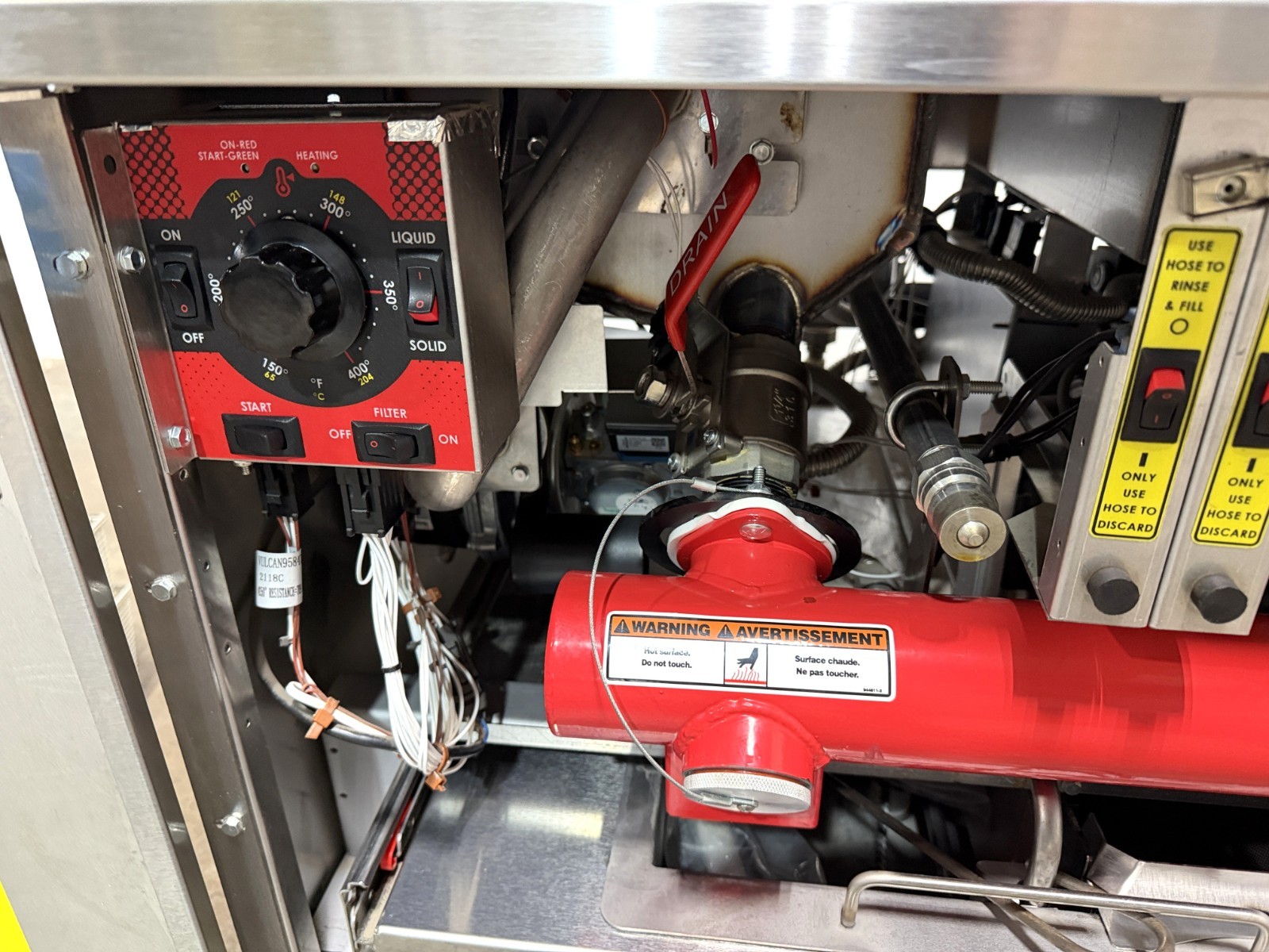 Vulcan 2TR45AF-1 PowerFry3 Nat. Gas 90-100 lb. 2 Unit Fryer (New Open Box)