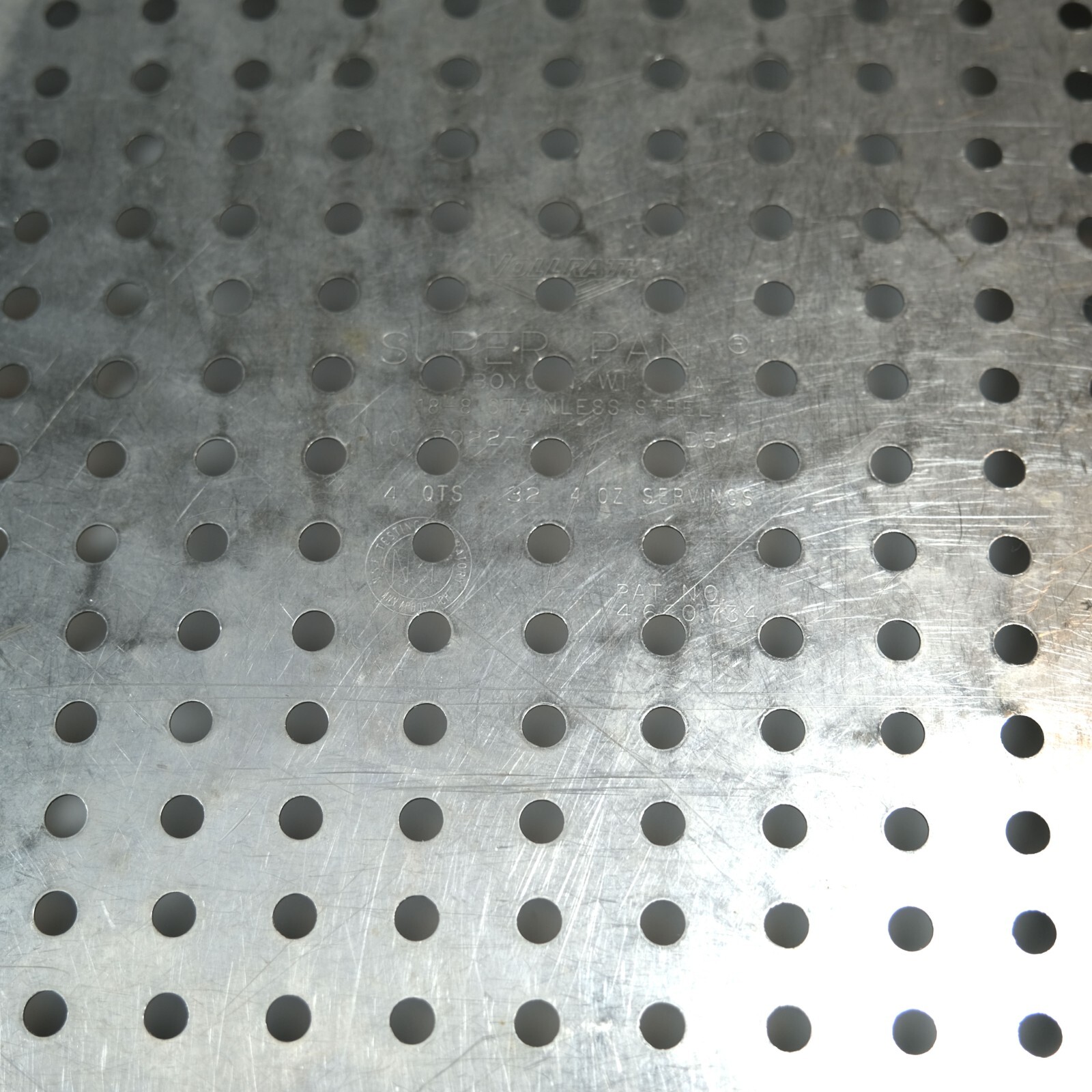 Vollrath 30222 Super Pan V Half Size x 2.5 D Perforated Food Pan