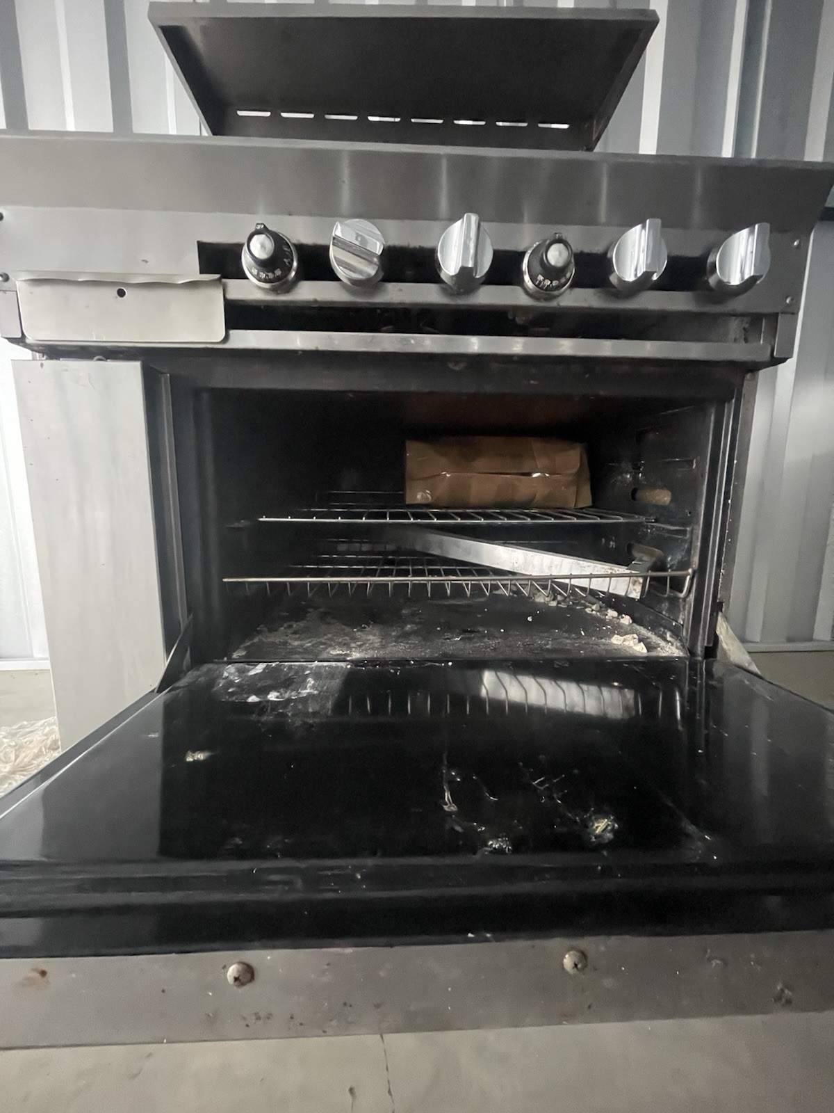 DCS 36” Professional Gas Range 4-Burner + Griddle + Oven – Natural Gas