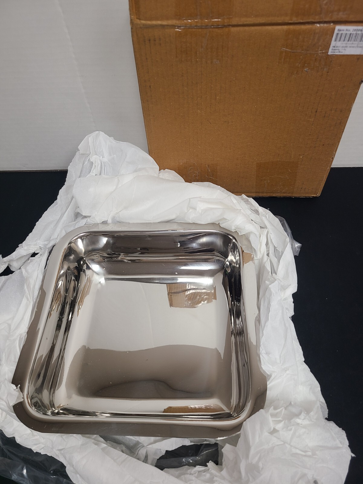 Expressly Hubert Square Stainless Steel Balti Pan – 10″L x 10″W x 2 1/2″H 28589