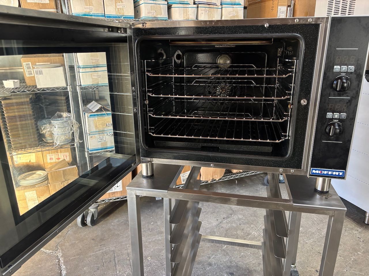 4 Tray Electric Convection Oven & Stand On Wheels Moffat TurboFan E31D4 1/2 Size