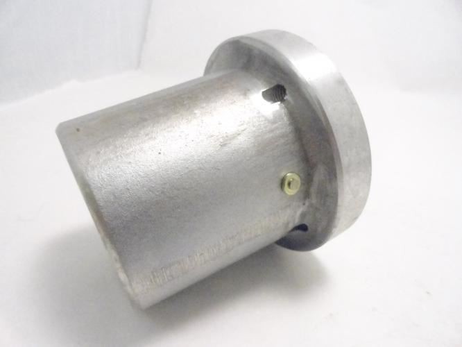 202508 New-No Box; MFG- 39902700 Sleeve Flange; 4-15/16″ Flange OD