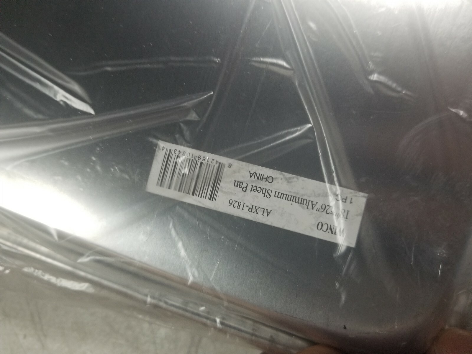 x4 Winco ALXP-1826 Sheet Pans 18×26 Aluminum & 2 Plastic Cutting Boards 18×24