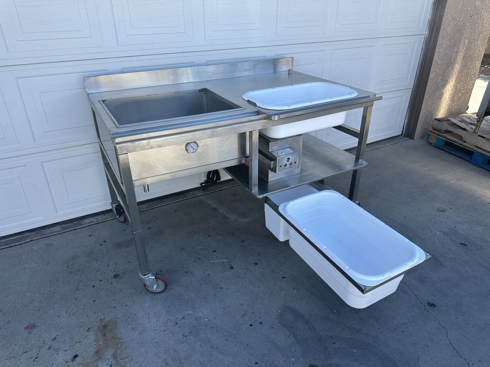 AyrKing Breader/Blender/Sifter Breading Station Brand New Msrp Over $7k