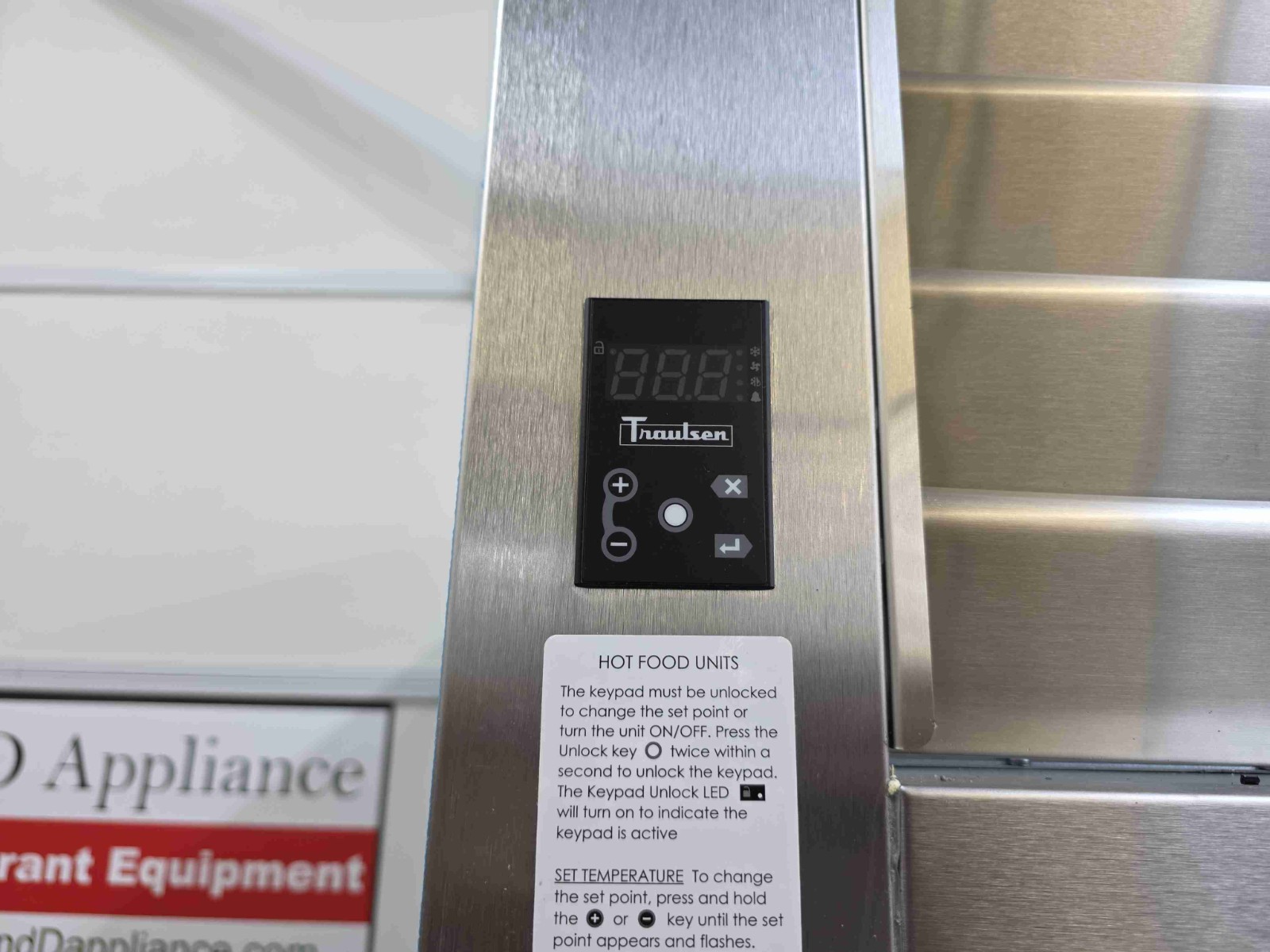 6479 New S/D Traulsen Insulated Warming, Holding Cabinet, Model: RW132W