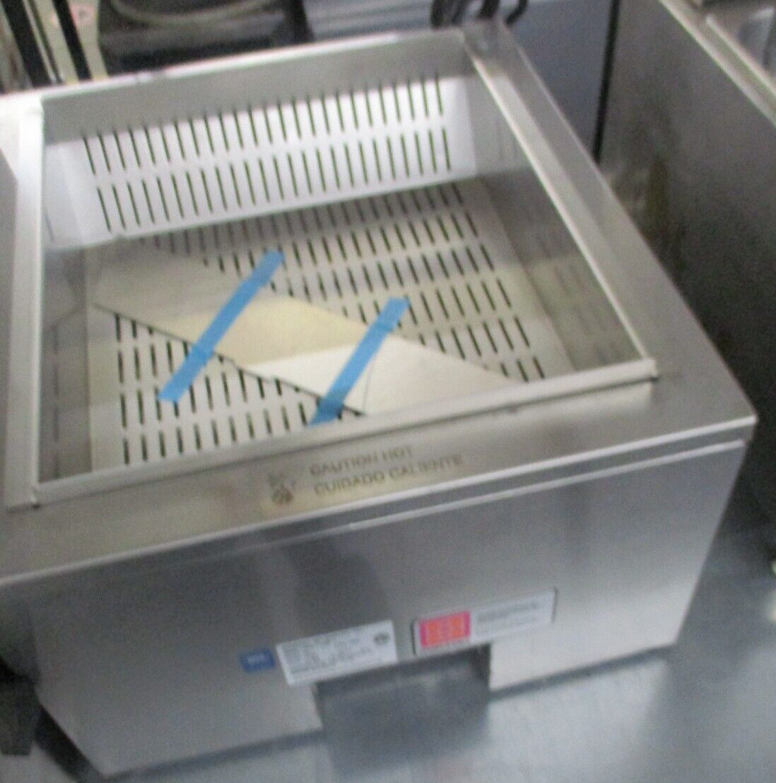 MARSHALL AIR SYSTEMS, INC. MODEL: CZ3K-16AC – FRIED FOOD DUMP STATION, 208V.