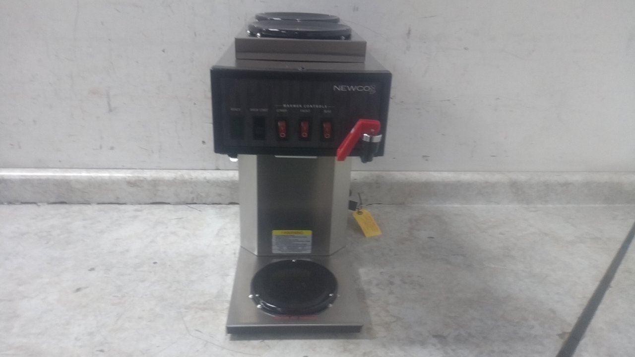 Newco Coffee FCS-3 120VAC 1700W 0.5 GPH Direct Line Coffee Brewer