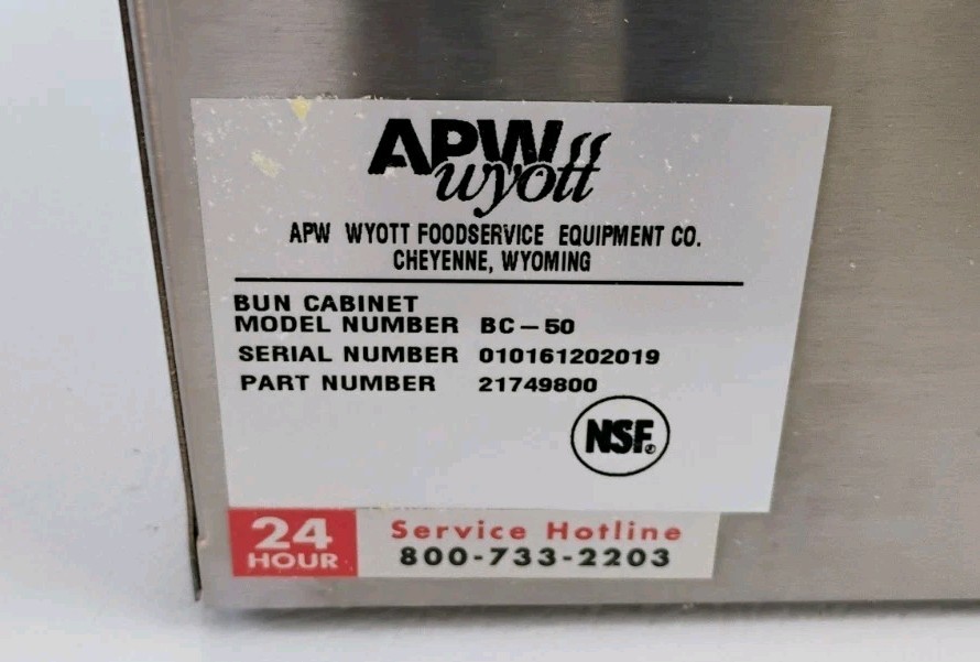 APW Wyott BC-50 144 Hot Dog Bun Box Cabinet Stainless Exterior