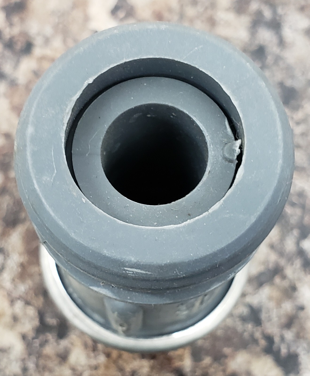(4) CHG, Inc. 1-1/2″ Rnd Stainless Steel Clad Thermoplastic Adj Hex Foot Insert