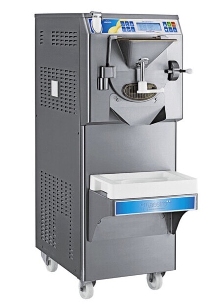 NEW IN STOCK CARPIGIANI MAESTRO **WATER Cooled batch freezer