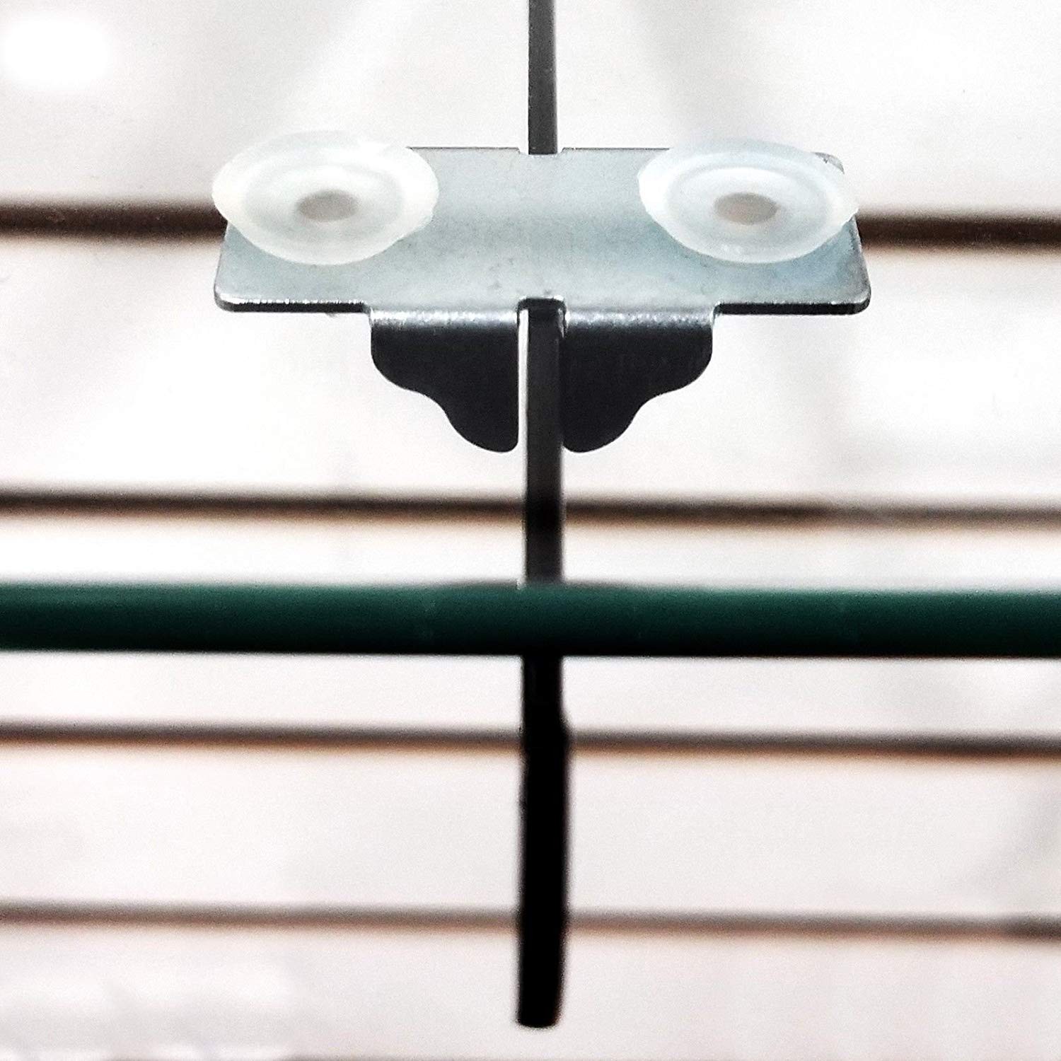 Center Shelf Rest Clip & Rubber Cushion for Brackets to Hang Glass, Wood Or M…