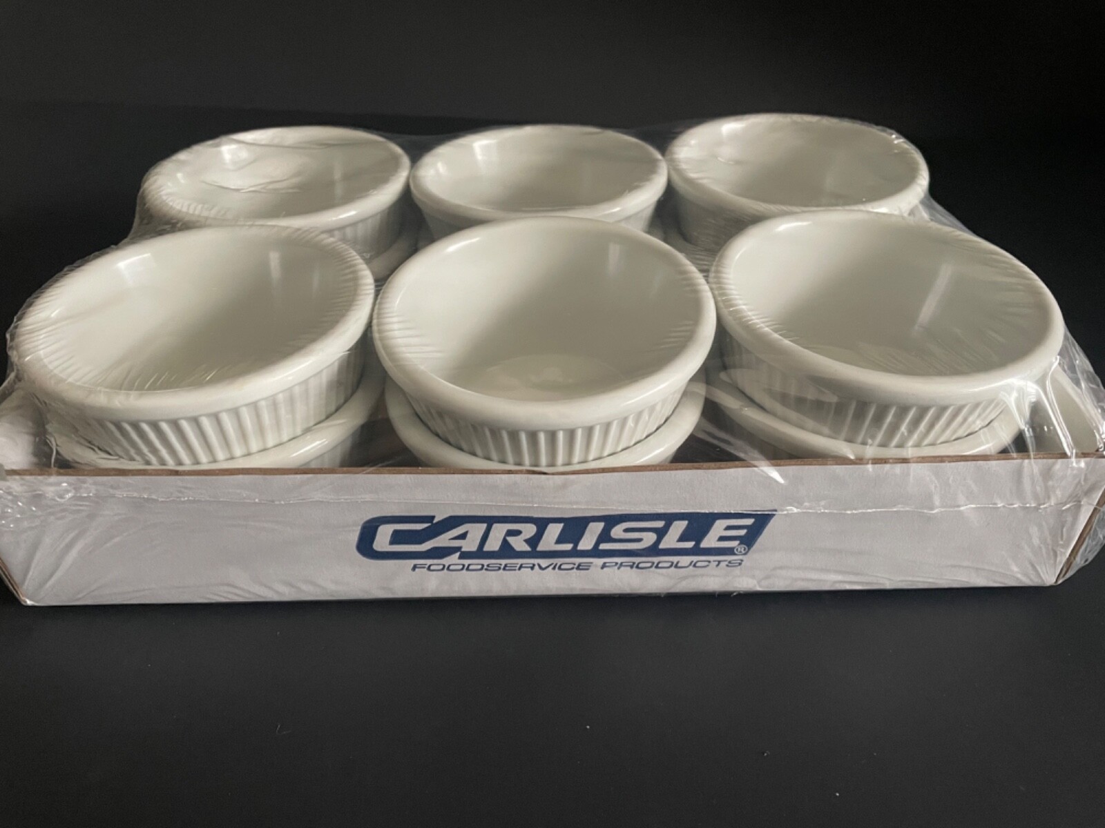 Various Quantities – Carlisle S287-842 Bone 4 Oz Fluted Melamine Ramekin New