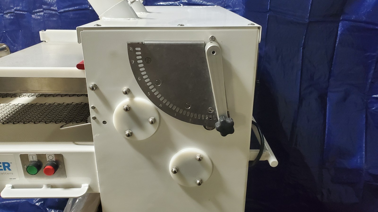 Oliver Sheeter – Model 424 – Bolillo Twin Lane Molding