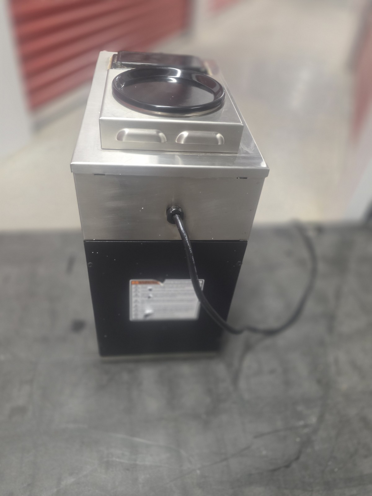 Wilbur Curtis Cafe 2DB Pourover Coffee Maker Brewer Machine with Dual Warmers