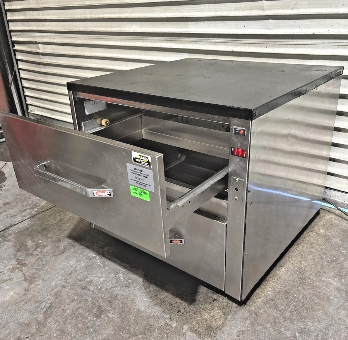 Hatco HDW-2 Freestanding Warming Drawer, (2) Compartments, 120v