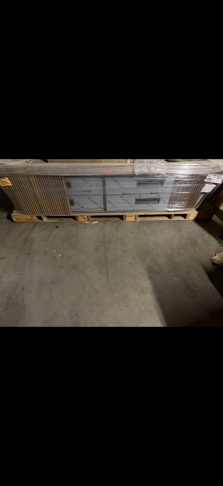 Hoshizaki CR110A 110″ 4 Drawers Refrigerated Chef Base, (12) 12″ x 20″ Pan Ca…