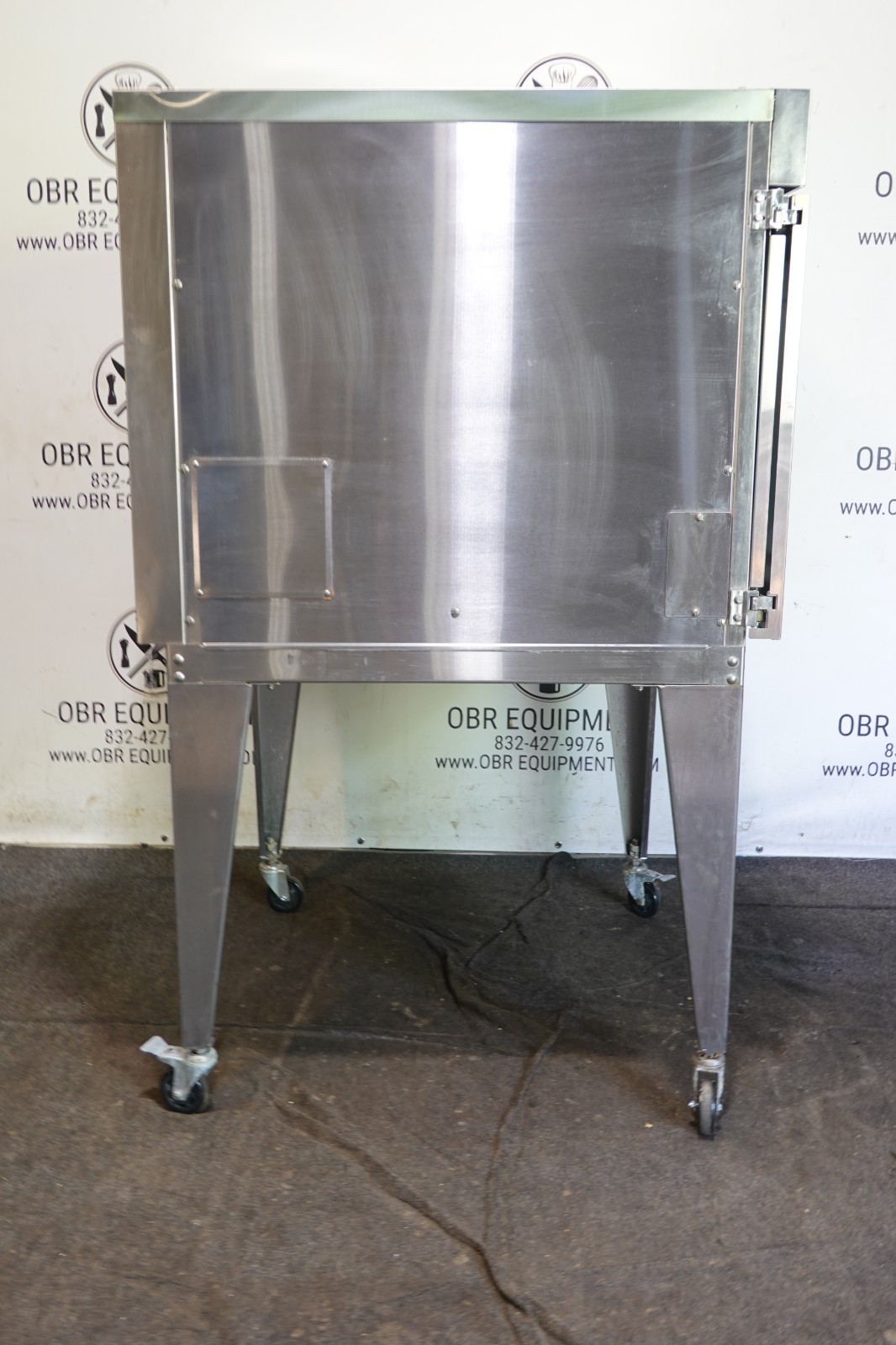 HARDT NATURAL GAS COMMERCIAL ROTISSERIE MODEL BLAZE (CAPACITY 40 CHICKENS)