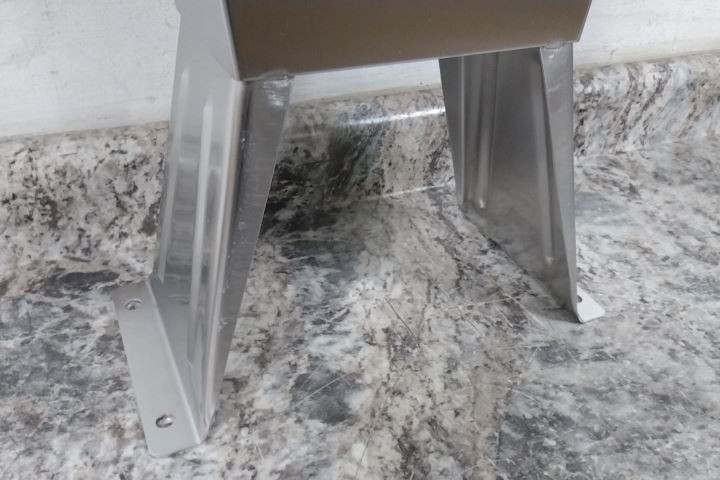 Sani-Lav 5031-0.5 14 In Bowl Width 17 In Bowl Length 0.5 GPM Hand Free Sink