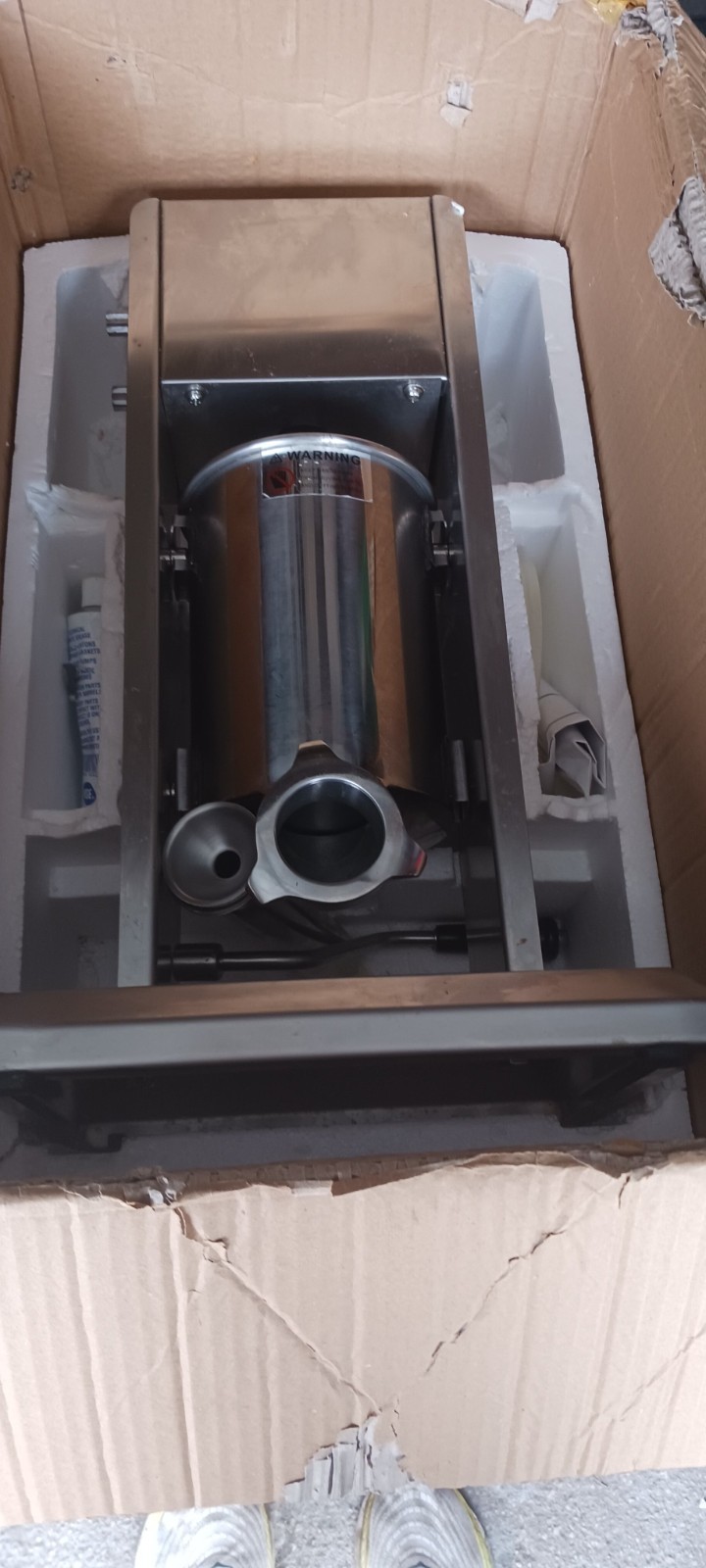 Hakka Brothers SV-5 11 lb/5L 2-Speed Sausage Maker