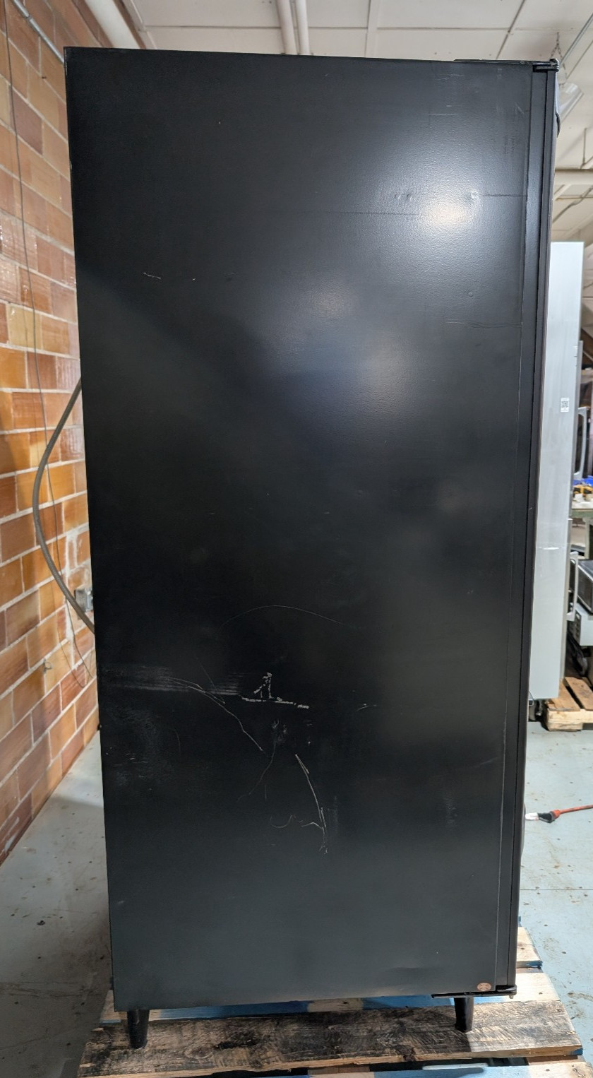 Crane National 673-D Fresh Brewing Coffee Vending Machine, No Key Included