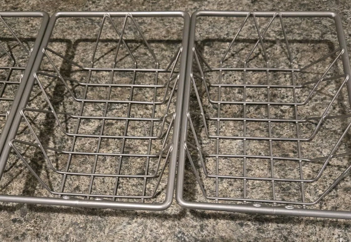 Set of 4 HUBERT Wire Display BAKERY BASKET Pastry Tray Rectangular Nickel VGC