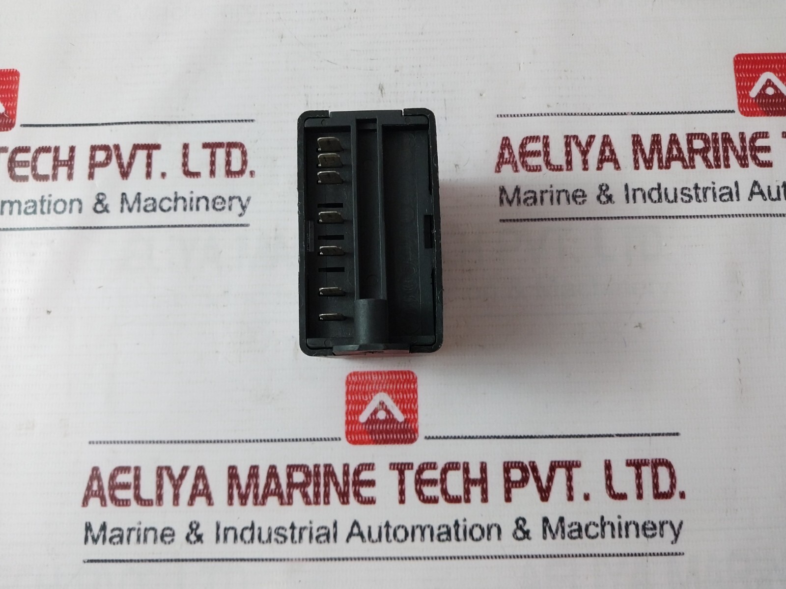 Gicar NRL30/1E-2C/F Level Adjuster -20 TA 70°C