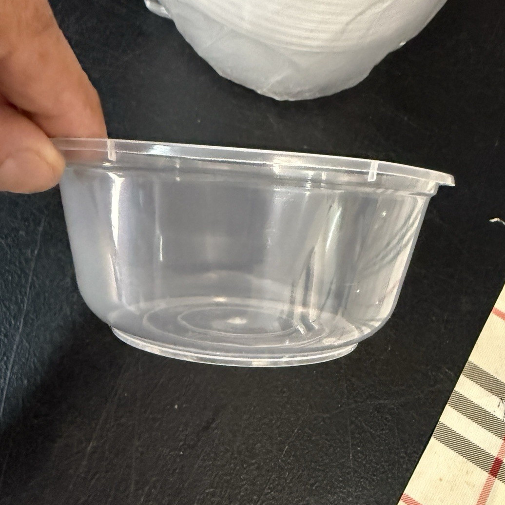 XING LI YY-142 Polypropylene Round 700 Capacity Cup/Lid/Sleeve Combo