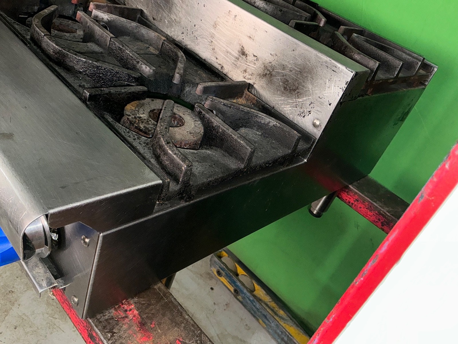 Imperial IHPA-6-36SU 36″ Gas Countertop Step-Up Hotplate w/ 6 Burners 2282