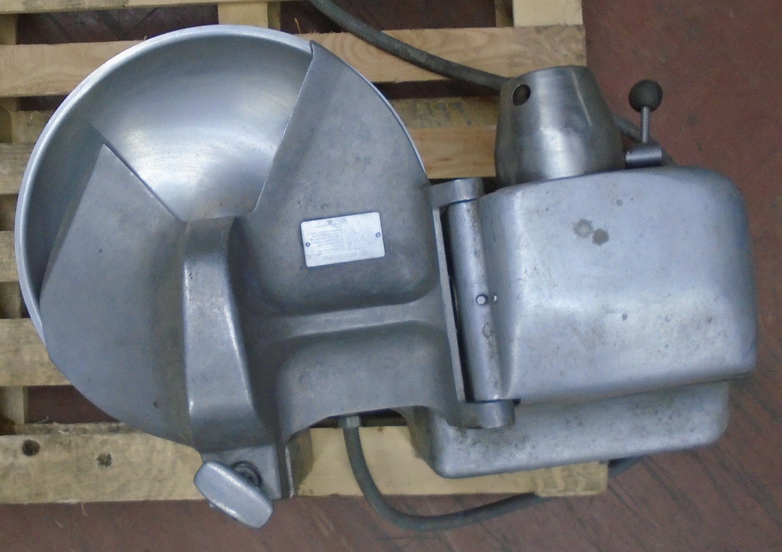 HOBART BUFFALO CHOPPER 84181D 1HP 2.75A 220V 3450RPM 3PH 60CYCLE 1YEAR WARRANTY