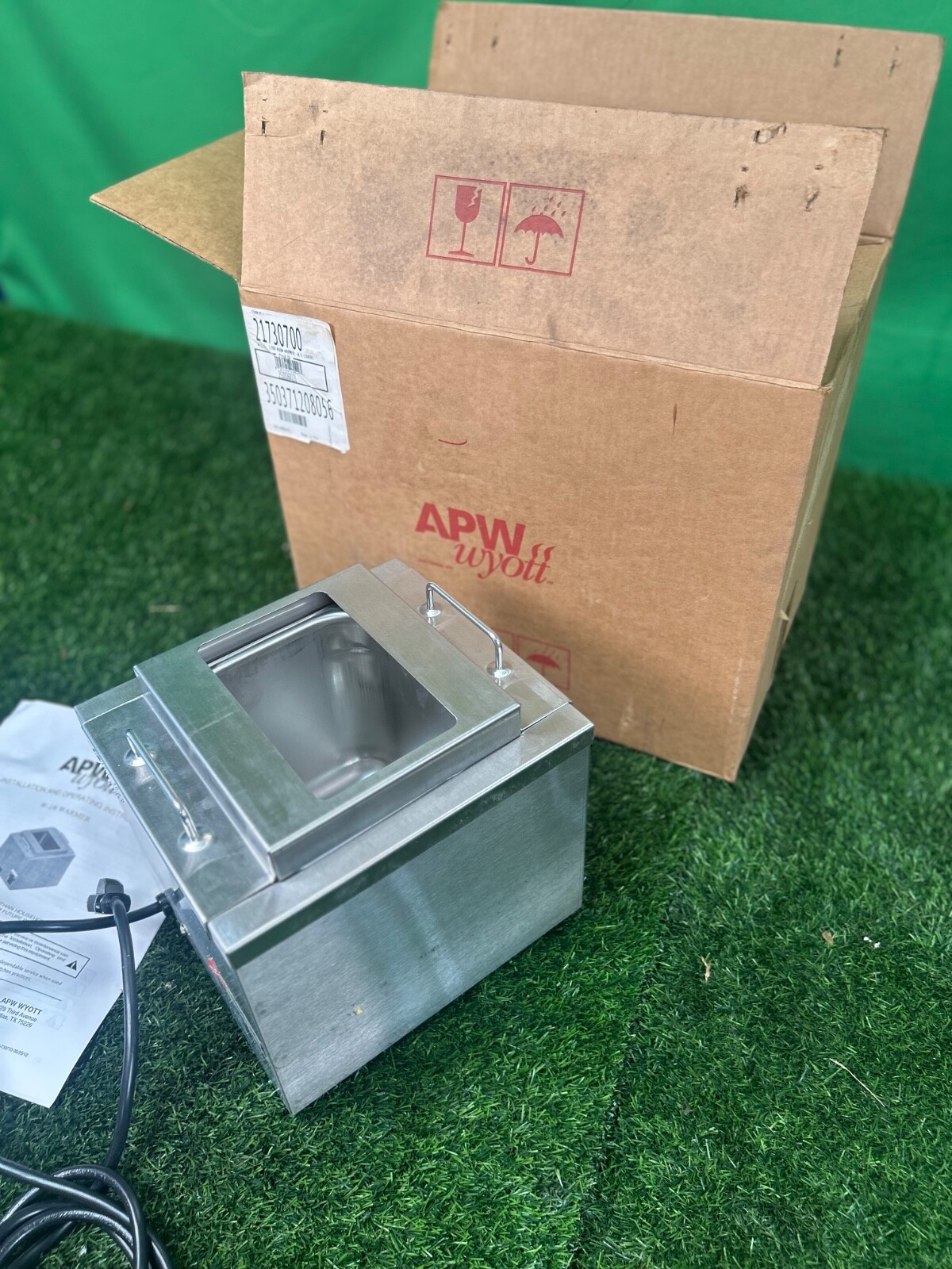 APW Wyott W-1/6 Stainless Steel 1/6th Or 1/9th Pan Food Warmer 120V NIB