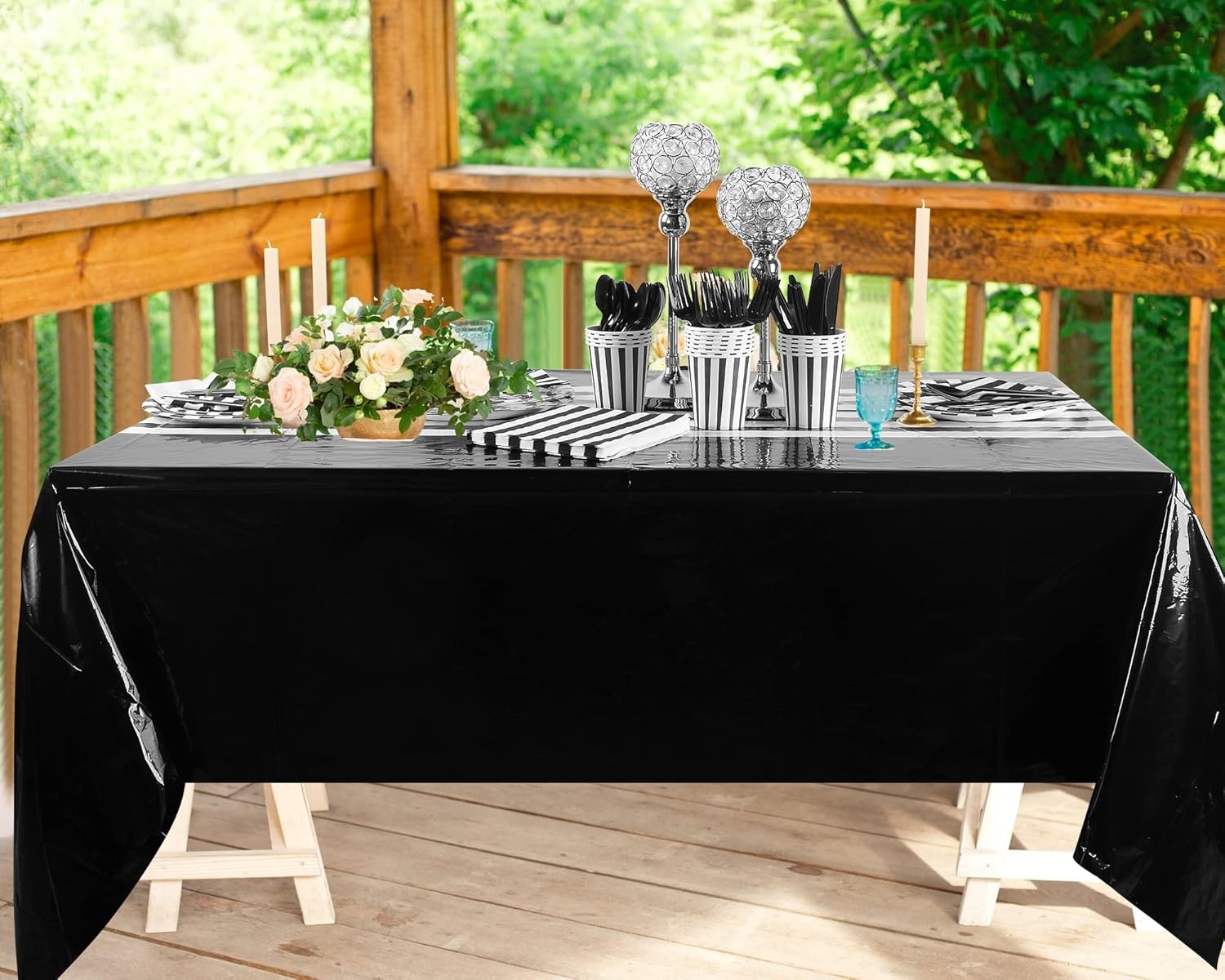 154 Pcs Black and White Graduation Party Supplies Disposable Dinnerware Set