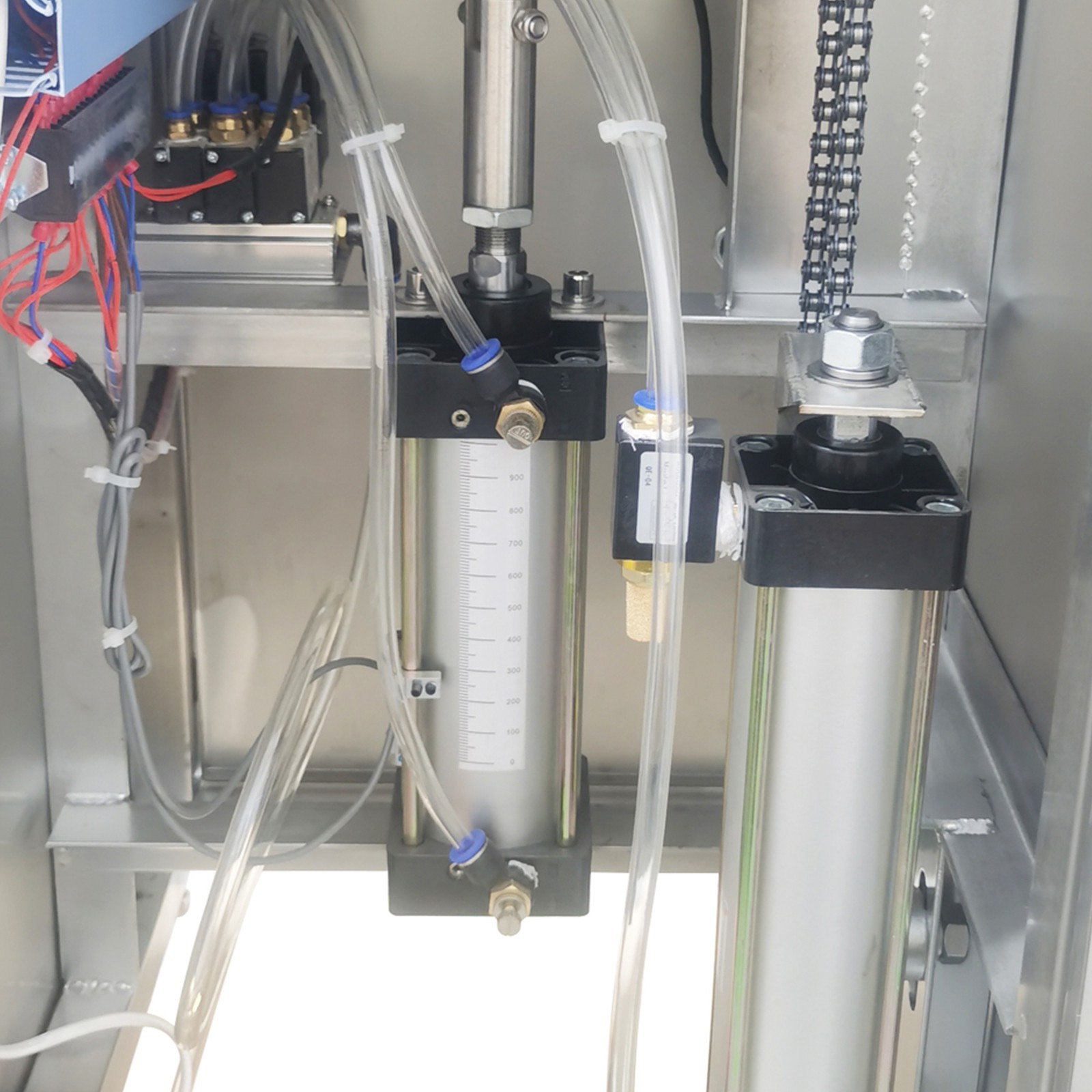 110V Pneumatic Quantitative Sausage Filling Twisting Machine 50L Sausage Stuffer