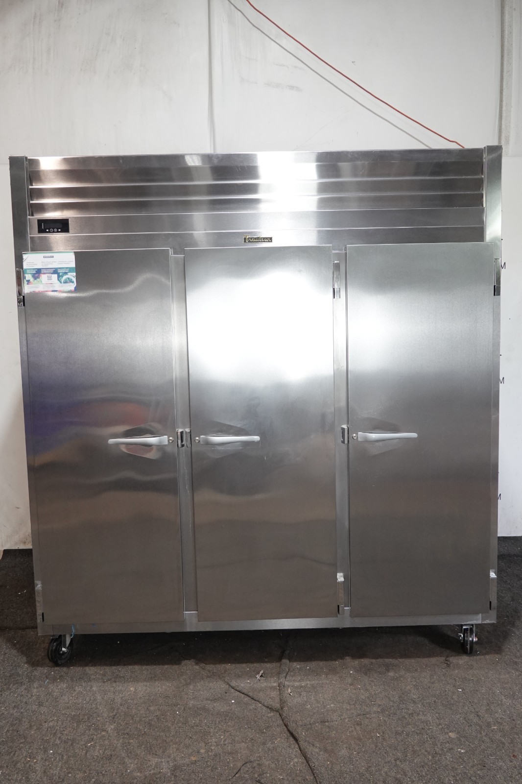 NEW TRAULSEN THREE SECTION SELF-CONTAINED PASS-THRU REFRIGERATOR MODEL RHT332NPU