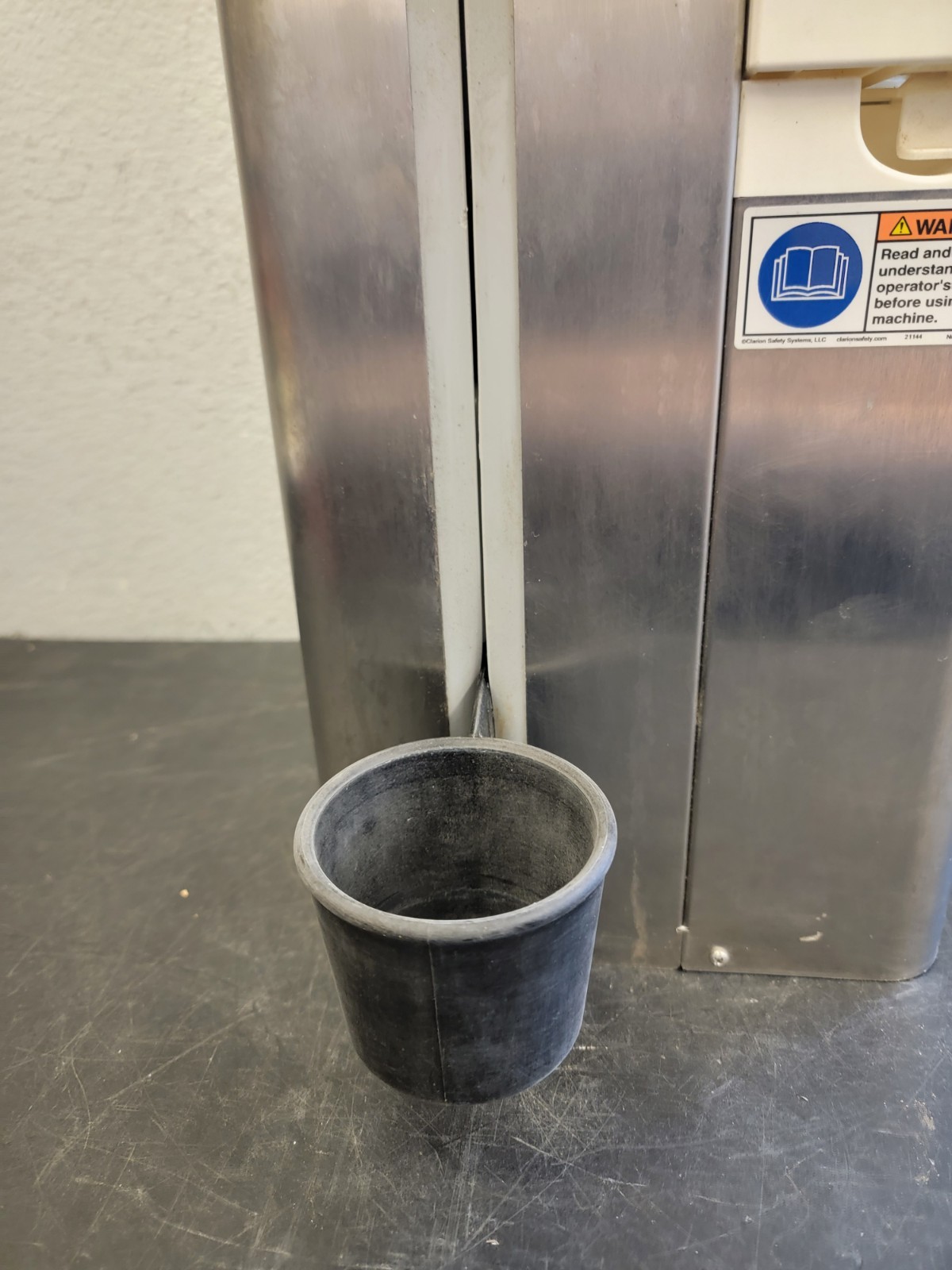 F’real FRLB7 Milkshake Blender Shake Machine Front Door Assembly Freal 👁