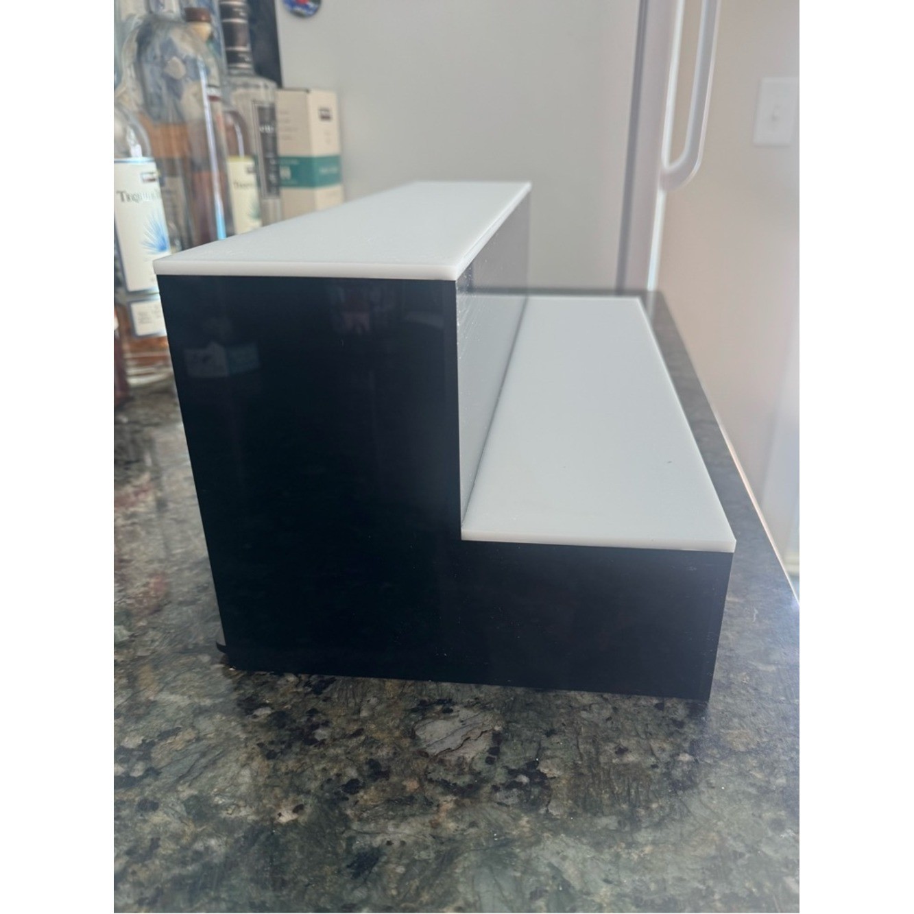 20in LED lighted liquor display shelf- 2 tier- black