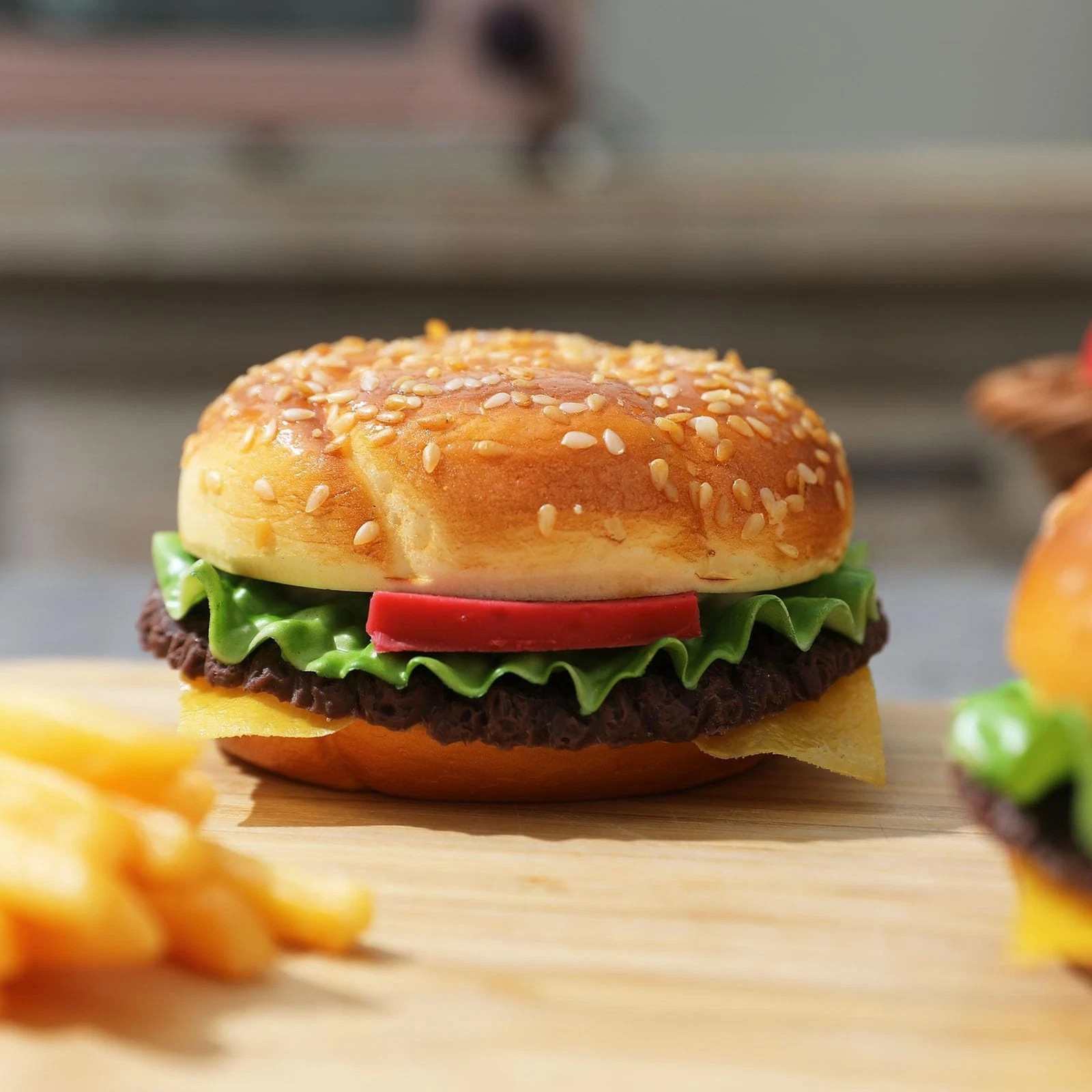 Realistic Fake Hamburger Props – 2 Pack Decorative Display Food