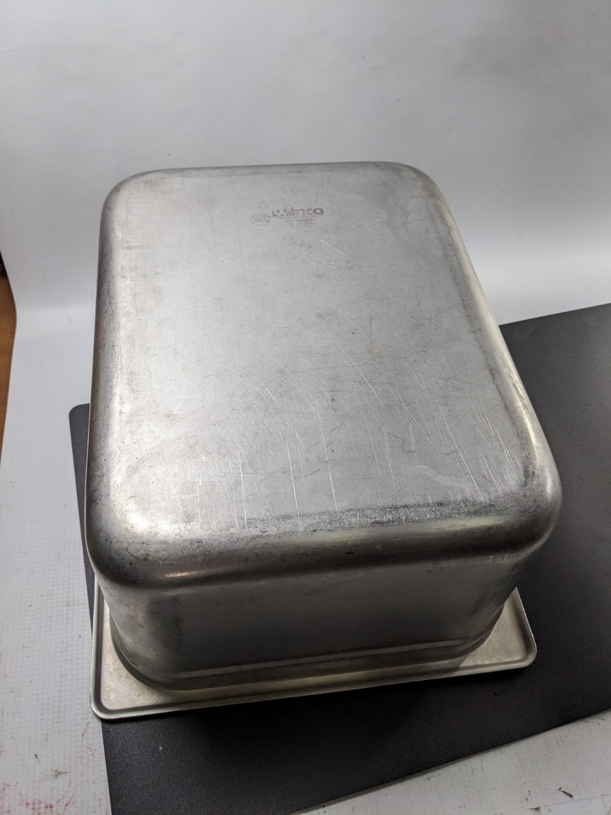 Winco SPJH-206 12 Inch 22 Gauge Heavyweight Stainless Steel Steam Table Pan