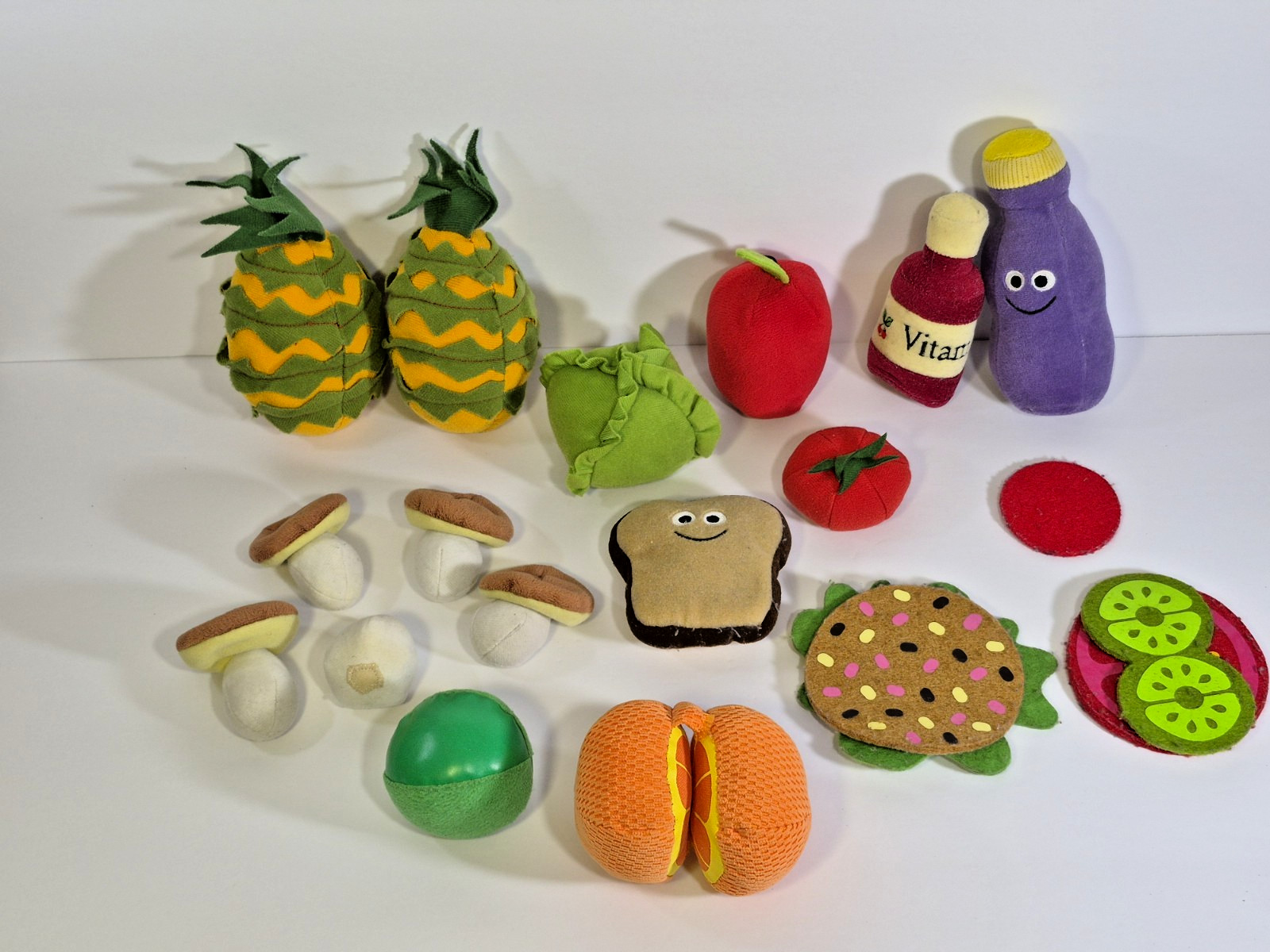 Soft Kids Cloth Fake Food 18 Piece Lot – Childrens Toy